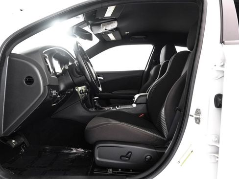 Used 2022 Dodge Charger R/T w/ Blacktop Package RWD image 3