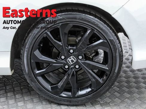 Used 2019 Honda Civic Sport image 30
