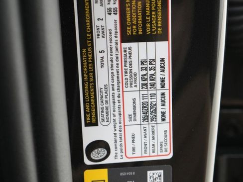 Used 2025 BMW M5 w/ Executive Package image 24