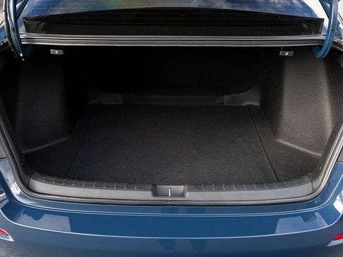 Used 2025 Honda Civic Sport image 34