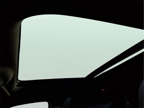 Used 2023 Jeep Compass Latitude w/ Sun and Sound Group image 19