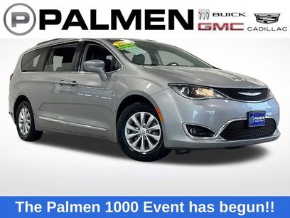 Used 2017 Chrysler Pacifica Touring-L