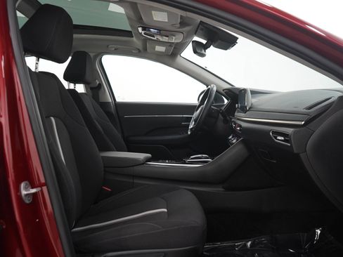 Used 2023 Hyundai Sonata SEL w/ Convenience Package FWD image 11