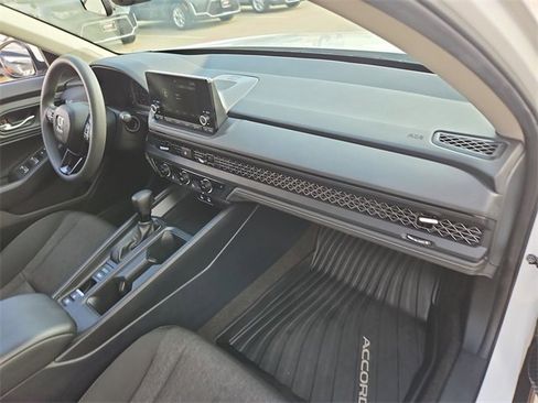 Used 2024 Honda Accord EX image 24