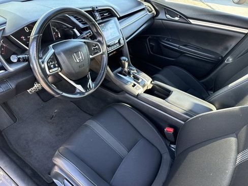 Used 2020 Honda Civic Sport image 11