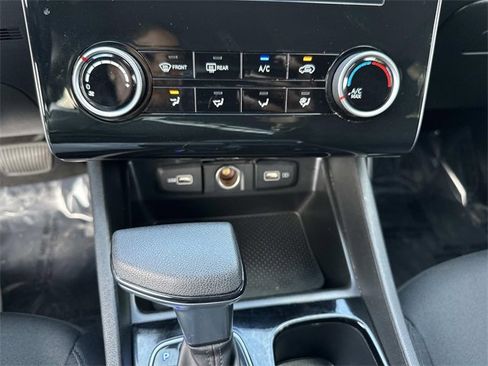 Used 2022 Hyundai Tucson SEL image 25