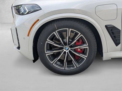 New 2026 BMW X5 xDrive50e AWD/4WD image 10