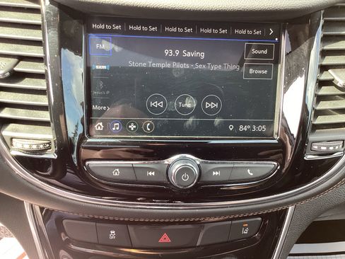 Used 2019 Chevrolet Trax Premier image 24