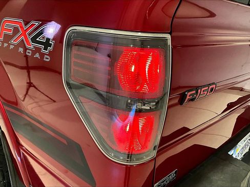 Used 2014 Ford F150 FX4 w/ Equipment Group 402A Luxury AWD/4WD image 23