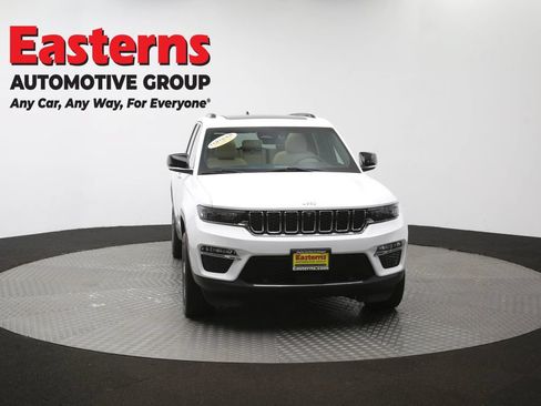 Used 2022 Jeep Grand Cherokee Limited 4xe w/ Luxury Tech Group II AWD/4WD image 57