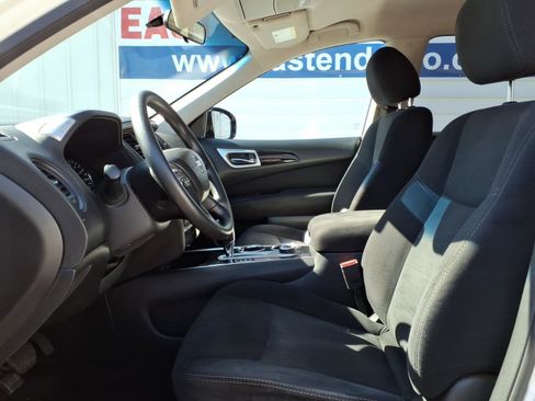 Used 2015 Nissan Pathfinder S AWD/4WD image 8