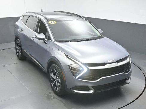 Used 2025 Kia Sportage EX w/ Premium Package FWD image 42