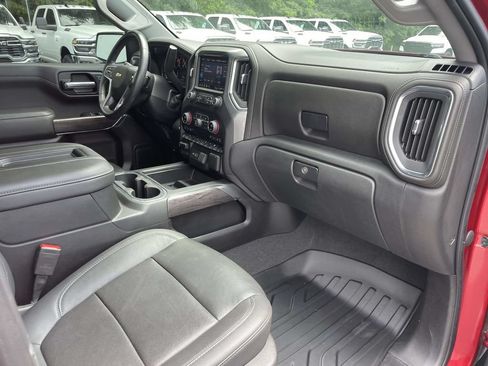 Used 2022 Chevrolet Silverado 1500 LTZ RWD image 13