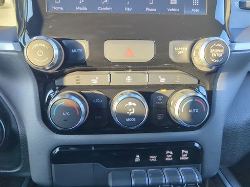 Used 2022 RAM 1500 Big Horn image 31