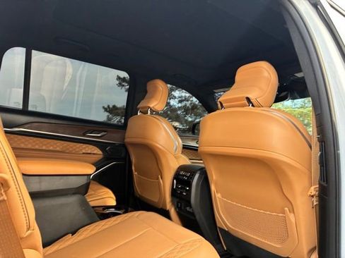 Used 2023 Jeep Grand Cherokee L Summit w/ High Altitude Package image 30