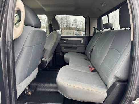 Used 2017 RAM 1500 Classic SLT image 16