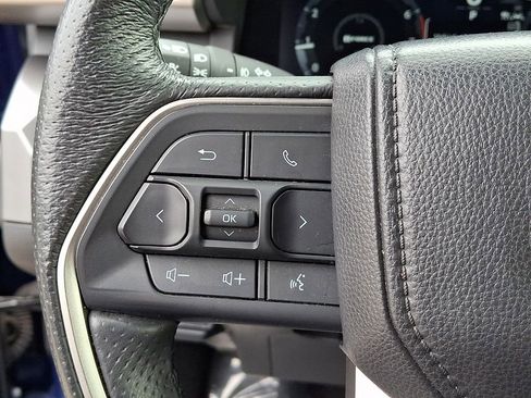 Used 2024 Toyota Tacoma TRD Off-Road AWD/4WD image 22