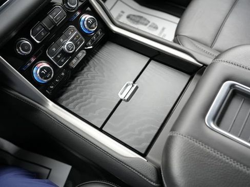 Used 2023 GMC Yukon Denali w/ Max Trailering Package image 30