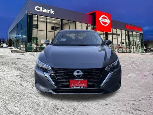 New 2025 Nissan Sentra SV image 2