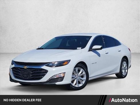 Used 2024 Chevrolet Malibu LT FWD image 1