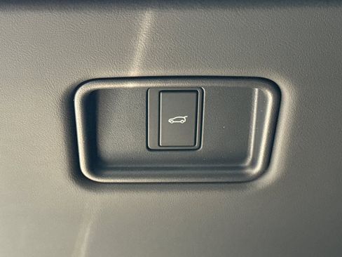 New 2026 Land Rover Range Rover Sport SE AWD/4WD image 29