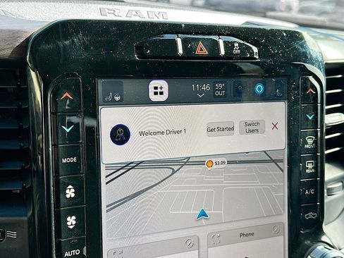 Used 2024 RAM 2500 Laramie image 24