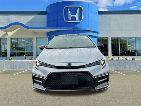 Used 2022 Toyota Corolla SE image 6