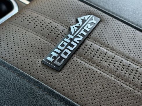 Used 2024 Chevrolet Silverado 3500 High Country w/ Z71 Off-Road Package image 23