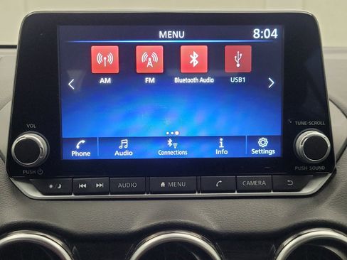 Used 2024 Nissan Sentra SV FWD image 25