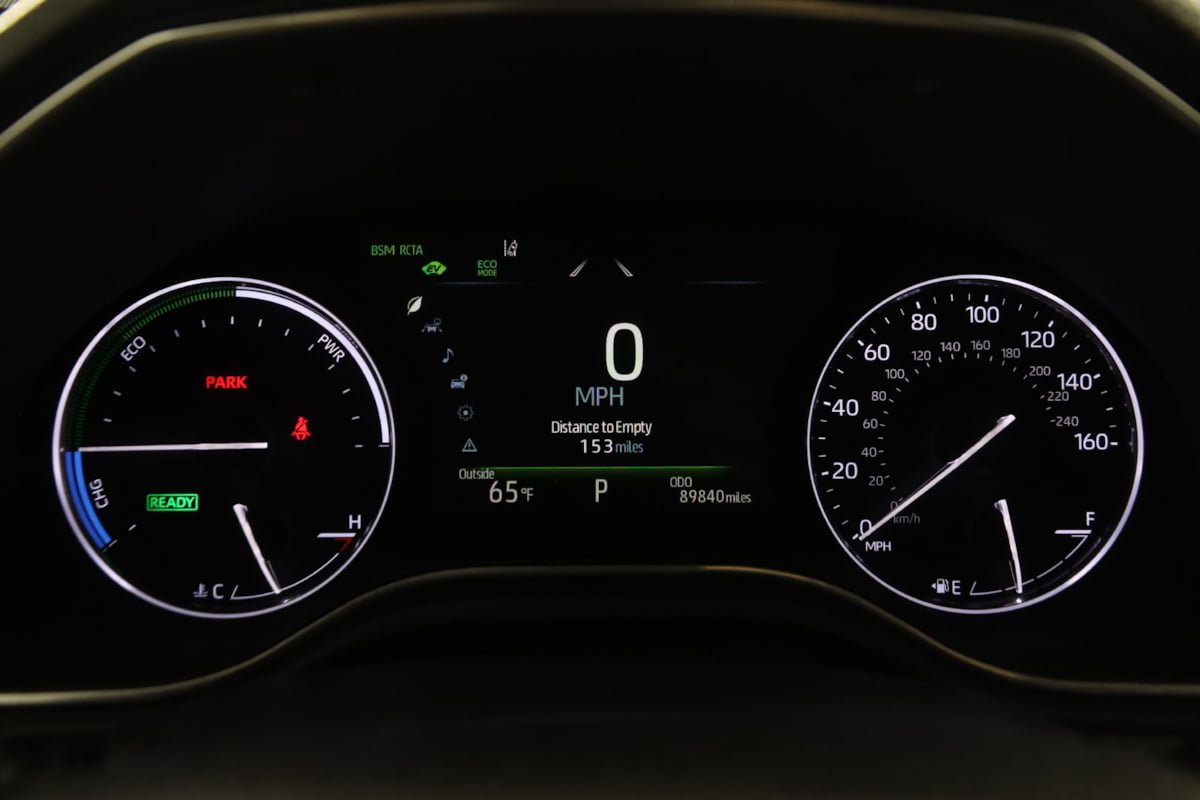 Used 2019 Toyota Avalon XLE w/ Moonroof Package FWD image 15