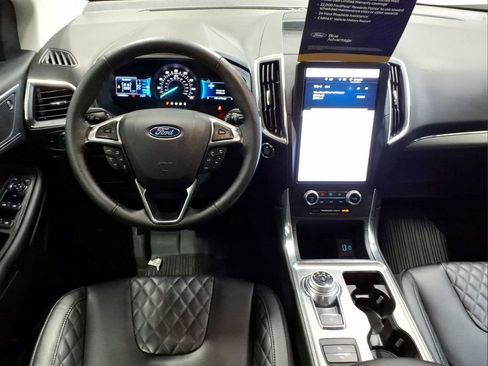 Certified 2024 Ford Edge Titanium w/ Equipment Group 301A AWD/4WD image 7