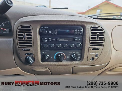 Used 1998 Ford F150 XLT image 22