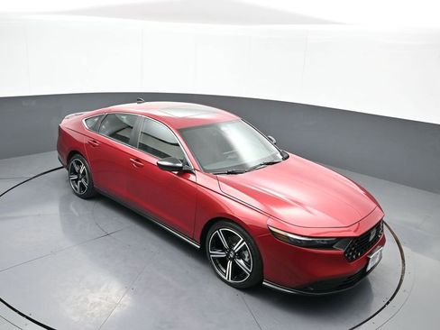 Certified 2024 Honda Accord Sport image 35