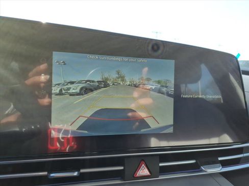 New 2026 Hyundai Elantra Limited FWD image 15