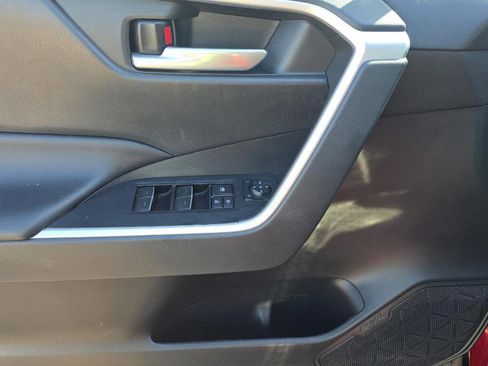 Used 2023 Toyota RAV4 XLE FWD image 11