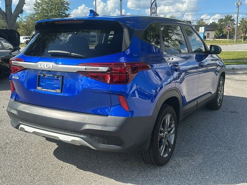 Used 2023 Kia Seltos LX image 23