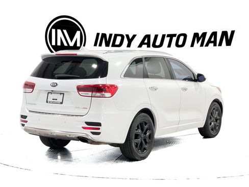 Used 2016 Kia Sorento FWD image 4