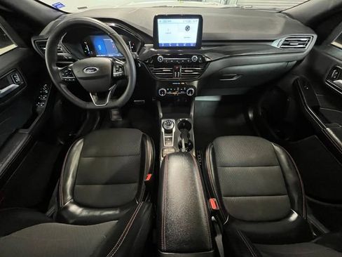 Used 2024 Ford Escape ST-Line FWD image 17
