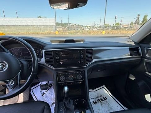 Used 2020 Volkswagen Atlas SEL image 14