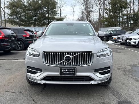 Certified 2024 Volvo XC90 B5 Plus w/ Protection Package Premier image 8