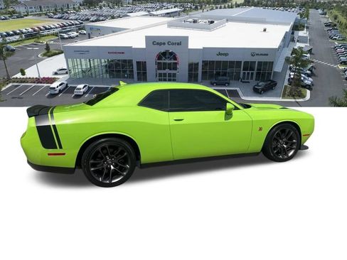 Certified 2023 Dodge Challenger R/T Scat Pack w/ Plus Package RWD image 17