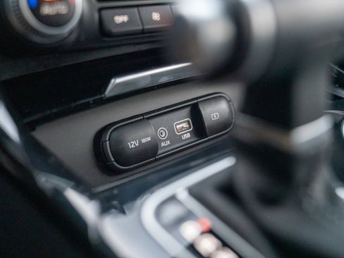 Used 2018 Kia Stinger image 18