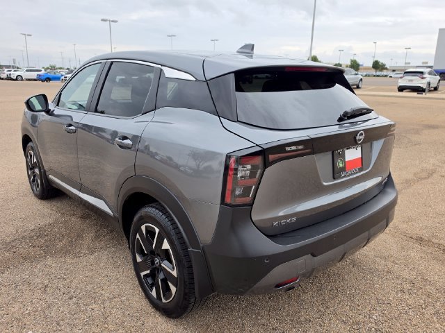 Certified 2025 Nissan Kicks SV AWD/4WD image 8