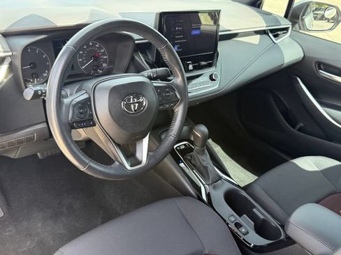 Used 2023 Toyota Corolla SE FWD image 8