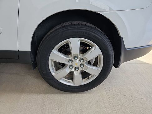 Used 2016 Chevrolet Traverse LT w/ Style and Technology Package AWD/4WD image 38