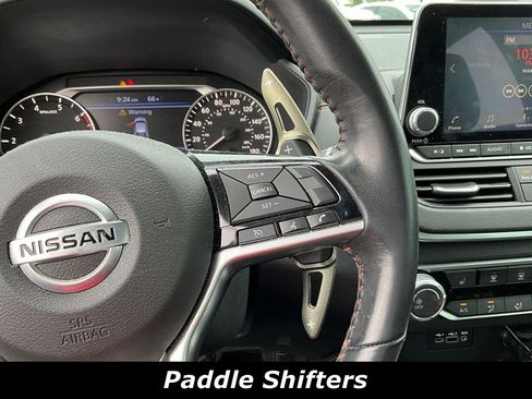 Used 2021 Nissan Altima 2.0 SR FWD image 11