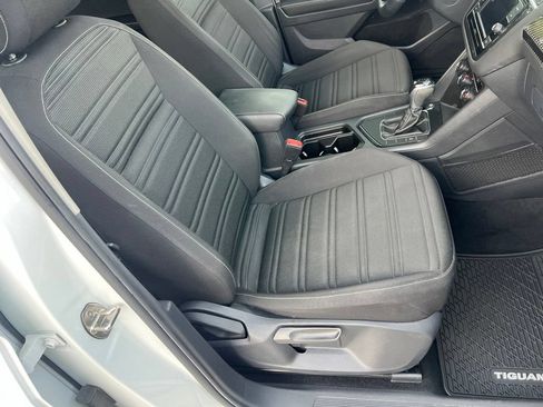 Used 2022 Volkswagen Tiguan S FWD image 13