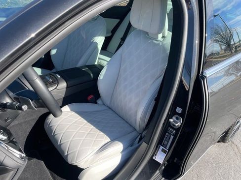 Used 2024 Mercedes-Benz E 450 4MATIC Sedan image 25