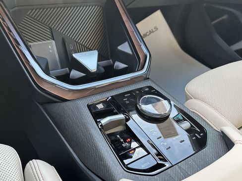 Used 2026 BMW X3 xDrive30 w/ Convenience Package image 24