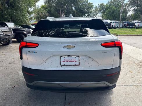 Used 2025 Chevrolet Blazer EV LT AWD/4WD image 8